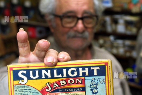 Del baúl de los recuerdos: el quiosco de don "Chicho" en Puerto Vilelas 