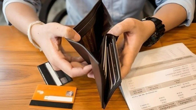 El consumo disminuyó un 7,8% interanual en agosto