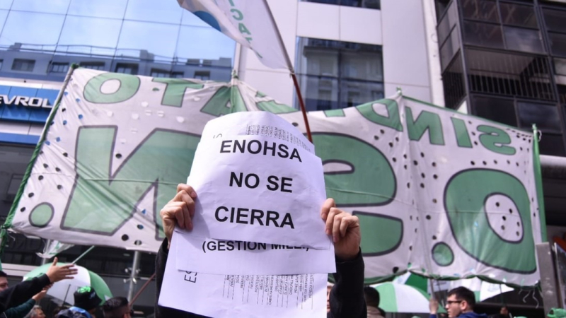 Caputo anunció cierre del ENOHSA, el ente encargado del acceso al agua potable