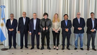 Milei almorzó con los gobernadores del Pro: demandas de las provincias y presupuesto 2025 en el menú
