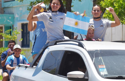 Las "Yaguaretés" campeonas, en caravana por las calles de Sáenz Peña