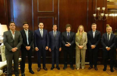 Milei con gobernadores de la UCR: reclamos y paños fríos