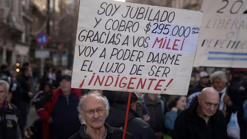 "Tanto el gobierno como los que cobran la jubilación de privilegio representan los mismos intereses contra los jubilados"