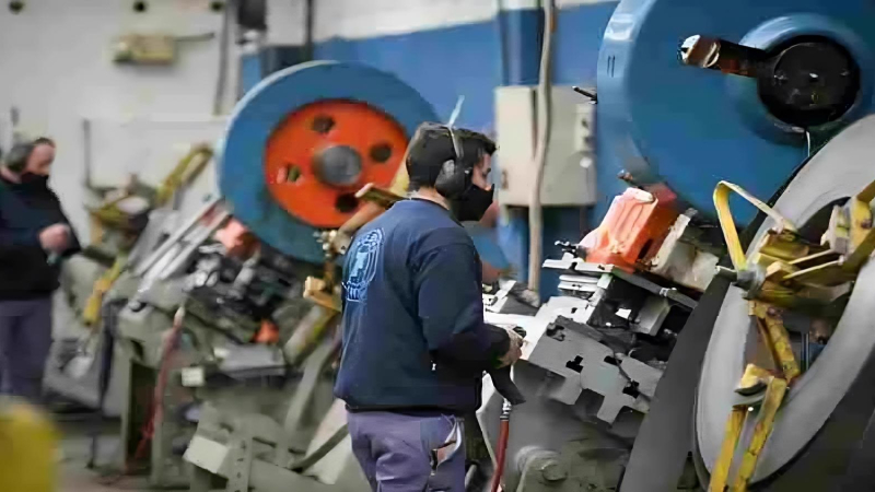 La industria pyme cayó 6,5% interanual en octubre