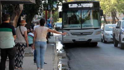 Transporte público: el gobierno recibirá mañana a los empresarios