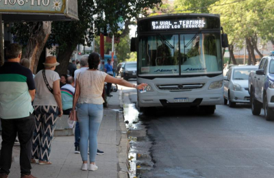 Transporte público: el gobierno recibirá mañana a los empresarios