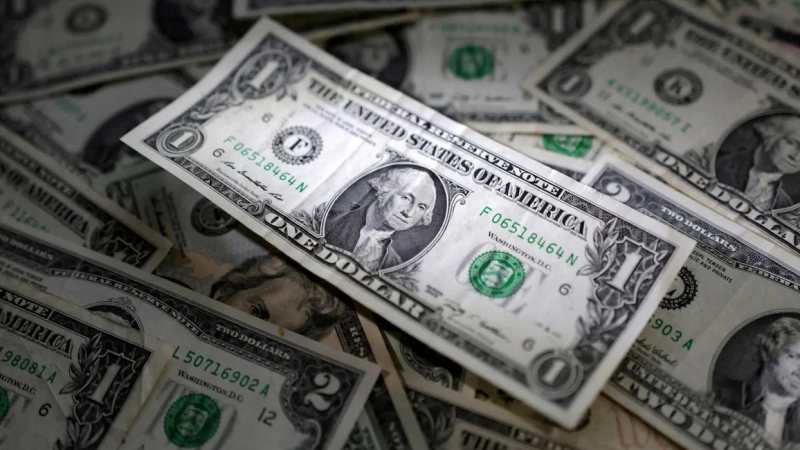 Con otra baja del dólar blue, la brecha rompió el 10% y alcanzó un nuevo mínimo