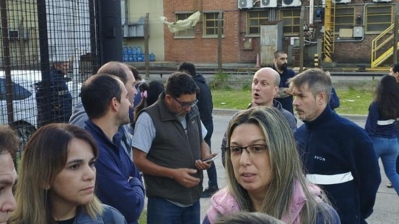 Cerró la planta de Avon en Buenos Aires