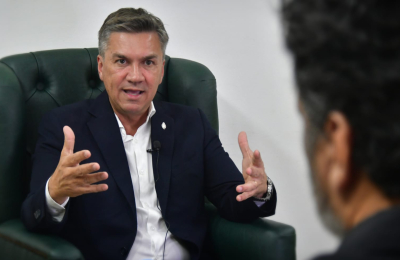 "Quiero legisladores que piensen en los chaqueños y no esta máquina de impedir"