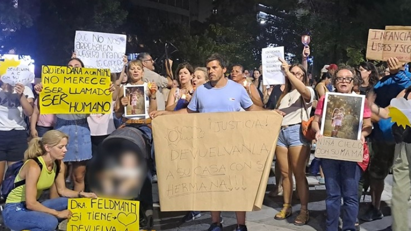 Fundación Vínculos Sanos se suma a la lucha de la mamá: "Mandaron al zorro a cuidar las gallinas"