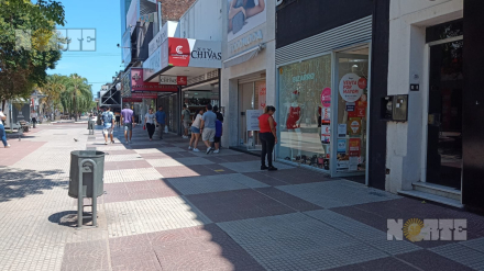 movimiento comercial 4.jpg