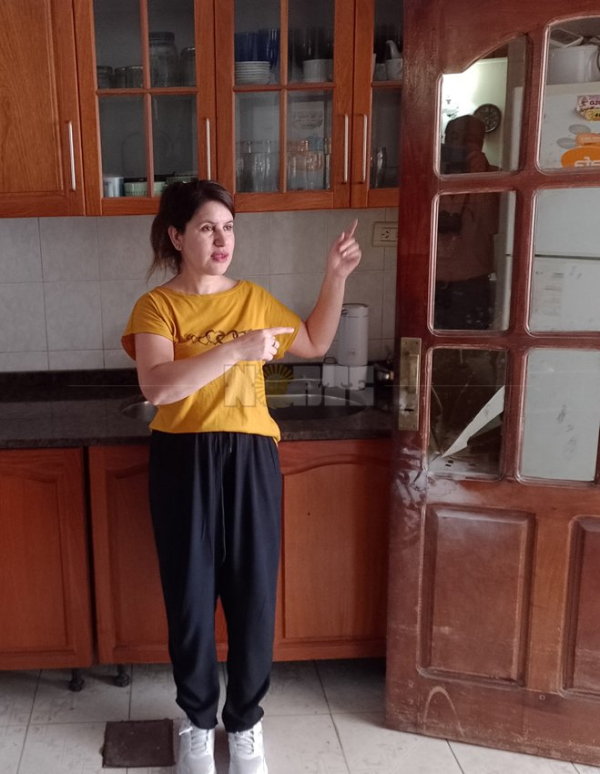 La abogada Gabriela Casa en su domicilio luego de ser liberada de su internación.18-10-24.