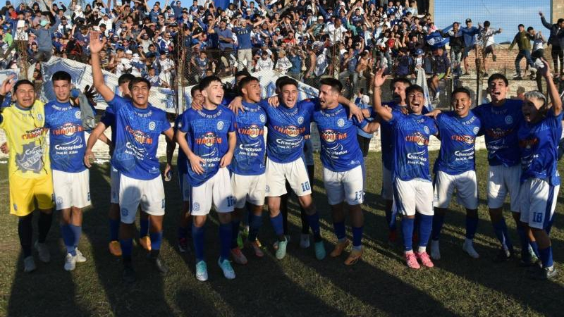 Villa Alvear tiene una parada de riesgo en Formosa frente a 1° de Mayo