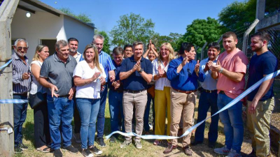 El gobernador habilitó planta envasadora de agua potable