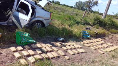 Embistieron control de Gendarmería e intentaron escapar con 65 kilos de marihuana: volcaron y fueron detenidos