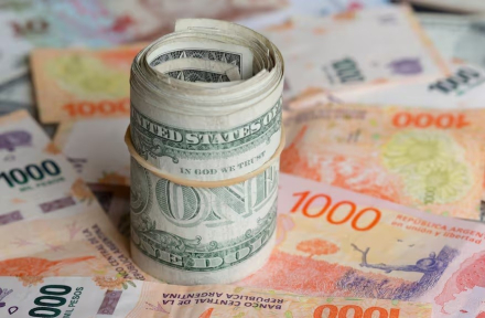 DÓLAR.jpg