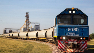 Milei decretó la privatización total de la empresa Belgrano Cargas