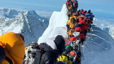 Gas xenón, el truco para llevar a más millonarios a la cima del Everest