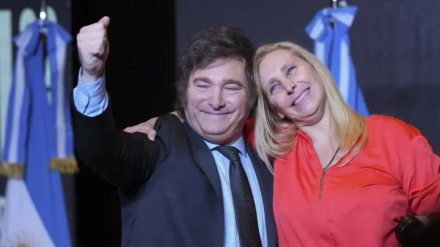 javier-y-karina-milei.jpg