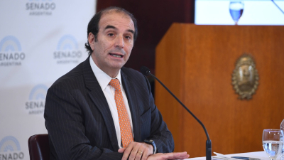 Manuel García Mansilla había dicho en el Senado que "no hubiera aceptado ser nombrado por decreto"