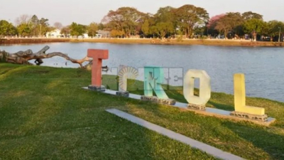 Puerto Tirol: una bebé se ahogó mientras la madre la refrescaba en un balde
