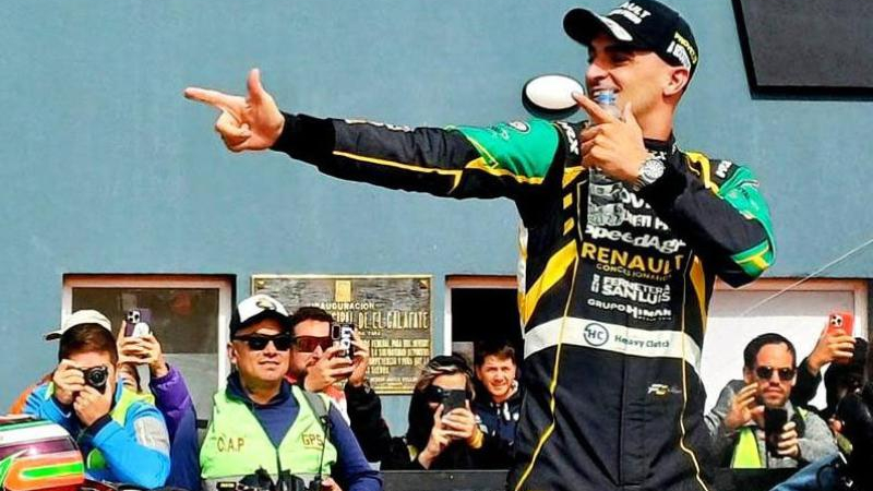 Chapur fue astuto y se quedó con el triunfo en la última vuelta