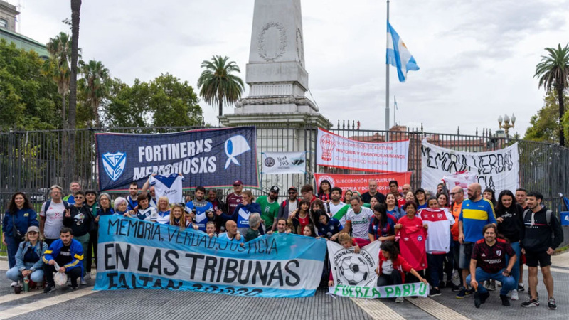 La Coordinadora de Derechos Humanos del Fútbol marchó en Plaza de Mayo