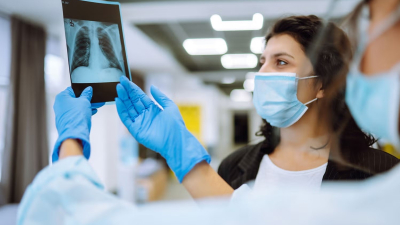 Tuberculosis: la OMS insta a destinar recursos para sostener servicios de atención y apoyo