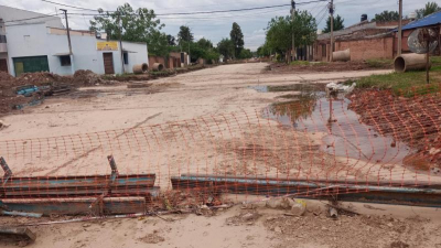 Fastidio vecinal por obras inconclusas en avenida Mitre