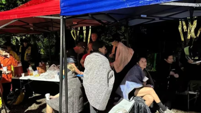 Rescataron a 19 turistas perdidos en una quebrada salteña tras un operativo de 12 horas