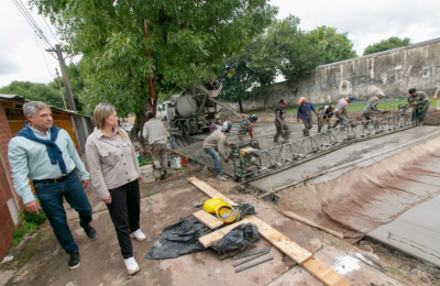 Carolina Meiriño constató trabajos de pavimentación en la avenida Edison