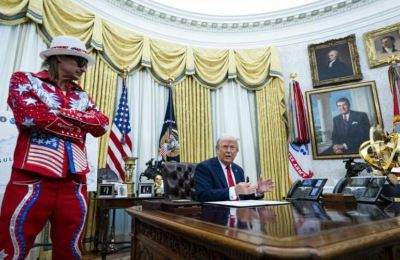 "Baño de sangre" bursátil por la guerra arancelaria de Trump