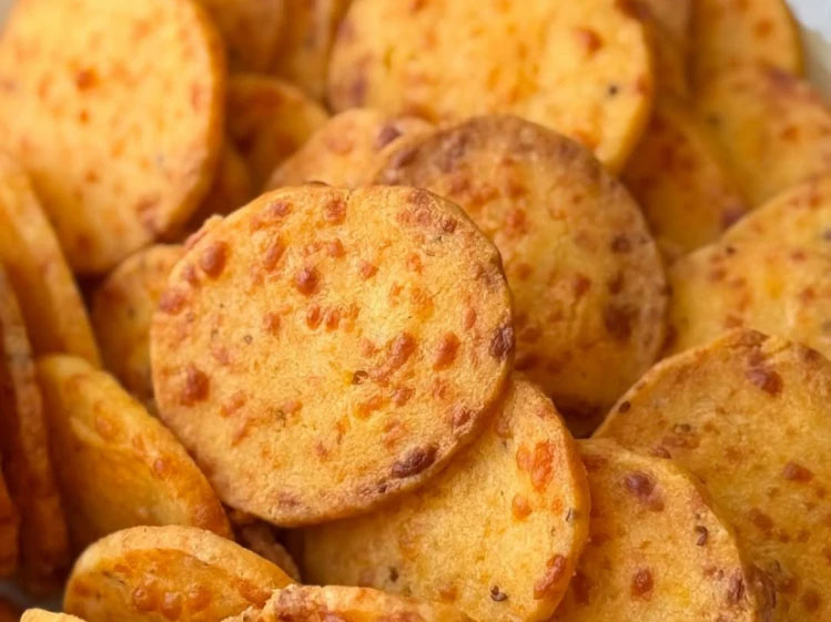 crackets.jpg