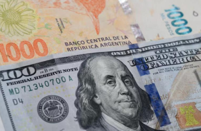 Ahorristas desarman los plazos fijos para comprar dólares tras la salida del cepo