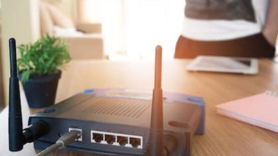 Los siete objetos que deben estar alejados para no interferir en la señal de wifi