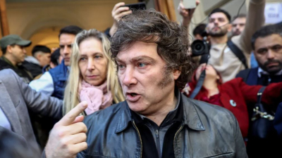 Javier Milei votó en Capital Federal: "Macri está hecho un llorón"