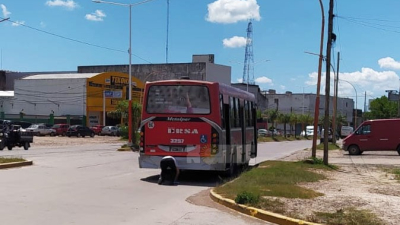 Vecinos de Resistencia reclaman por el estado y servicio deficiente de la Línea 2 de colectivos