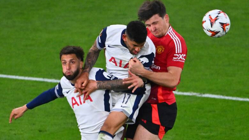 Cuti, el mejor de la final y pilar fundamental del Tottenham campeón