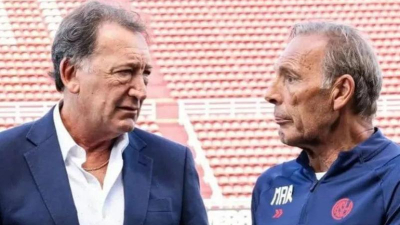 San Lorenzo exige resarcimiento económico y se trabó la salida de Russo