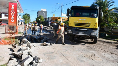Quitilipi: más pavimento urbano y obras de bacheo en la localidad