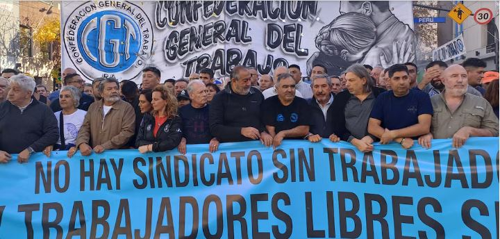 CGT movilizacion.JPG