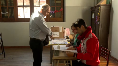 Se eligen intendentes, concejales y comisiones comunales en distintas localidades santafesinas