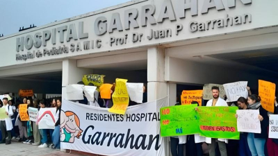 Garrahan: denuncian "cierre encubierto" por cambios en las residencias médicas