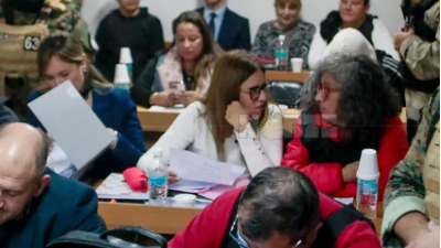 La defensora de Marcela Acuña se enfermó: suspenden audiencia preparatoria