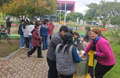 Mamá Margarita: el abrazo salesiano que alimenta a cientos en el frío chaqueño