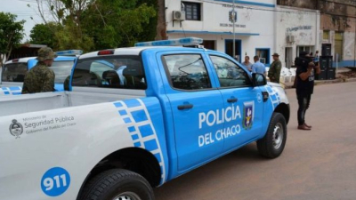 Arrestaron a un sargento de policía por presunto abuso a su expareja y sus hijas menores