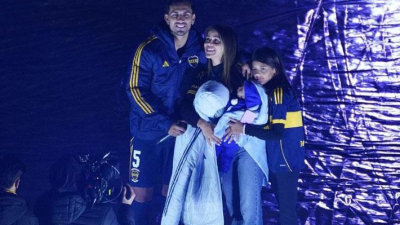 Paredes: "Agradecido con el recibimiento y espero darles muchas alegrías"