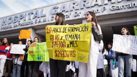 residentes-hospital-garrahan.jpg