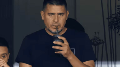 Riquelme se reunió con el plantel tras la derrota en la Copa Argentina