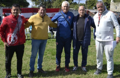 "Pancho" Sá y el "Japonés" Pérez buscan jugadores para el "Rojo"